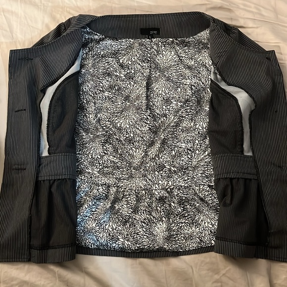 Vintage Women’s Top - Picture 3 of 5